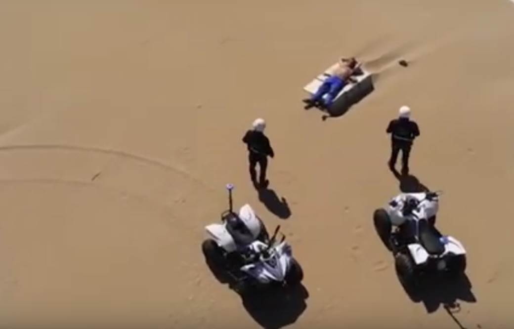  Lov na čovjeka: Sunčao se na plaži (VIDEO) 