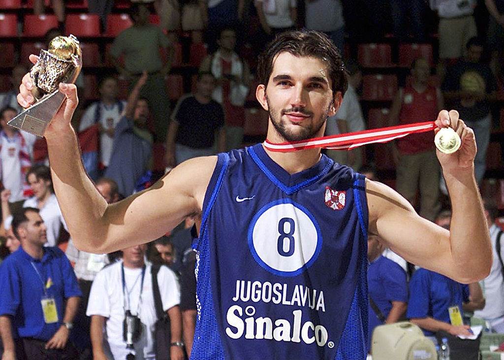 NBA PRIČE: Predrag Peđa Stojaković - od izbjeglice do NBA zvezde NBA PRIČE: Predrag Peđa Stojaković - od izbjeglice do NBA zvezde