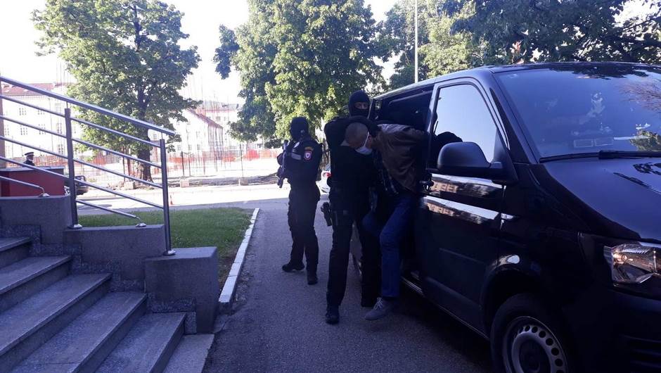  Određen pritvor poreskom inspektoru iz Prijedora 