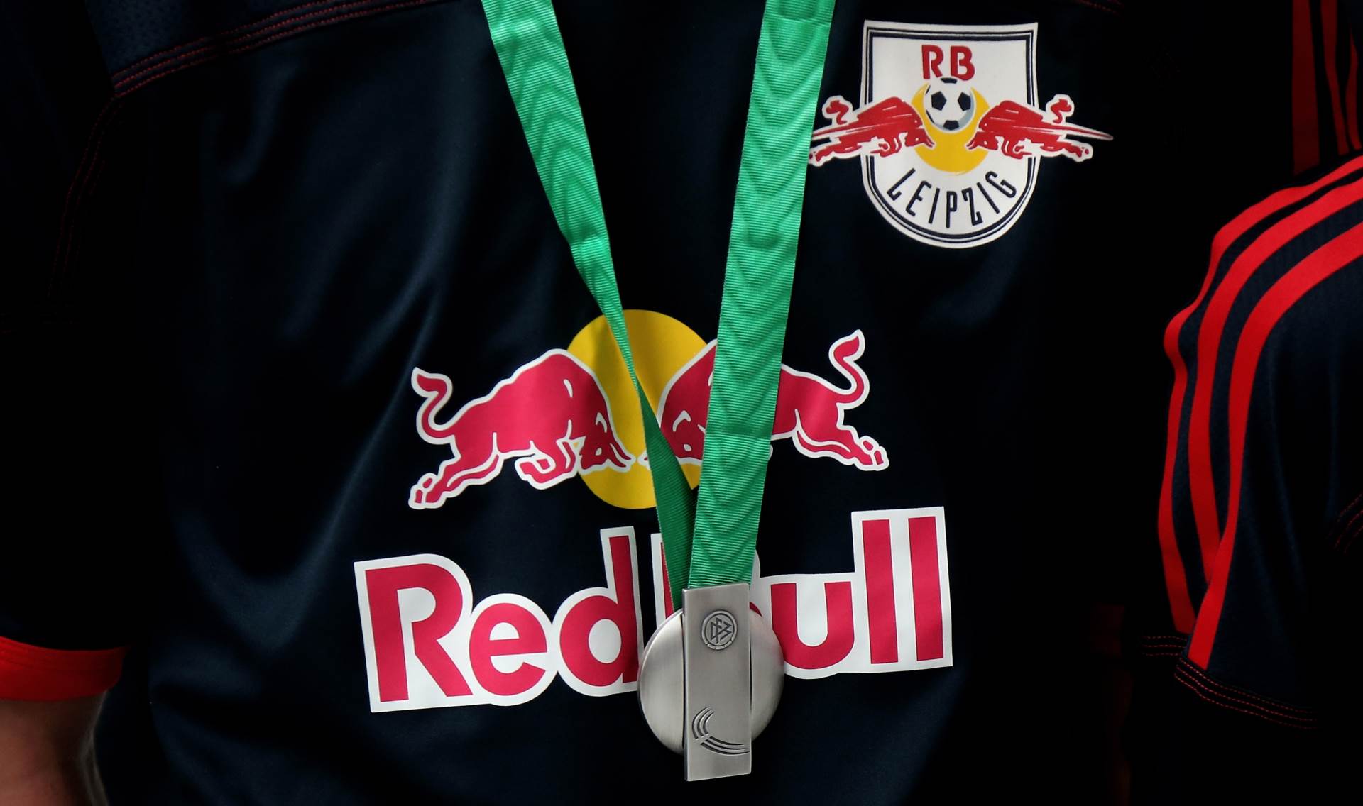  Red-Bul-i-vlasnici-Mancester-sitija-zele-da-kupe-Ufa-Rusija-Premijer-liga 