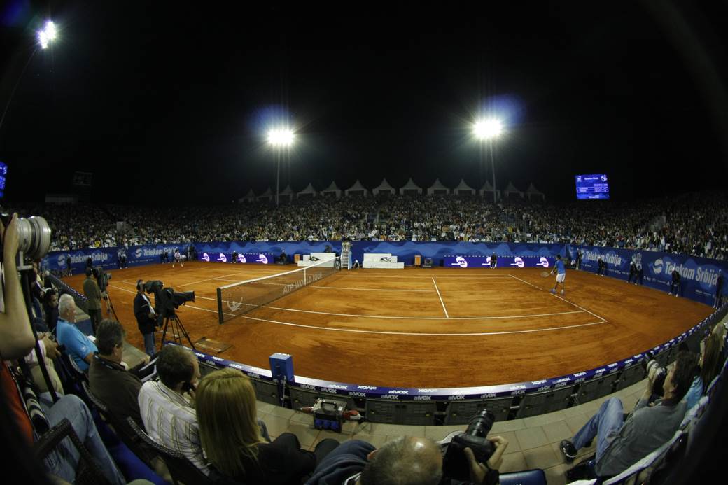  Novak-Djokovic-turnir-Adria-Tour-Beograd-pred-navijacima 
