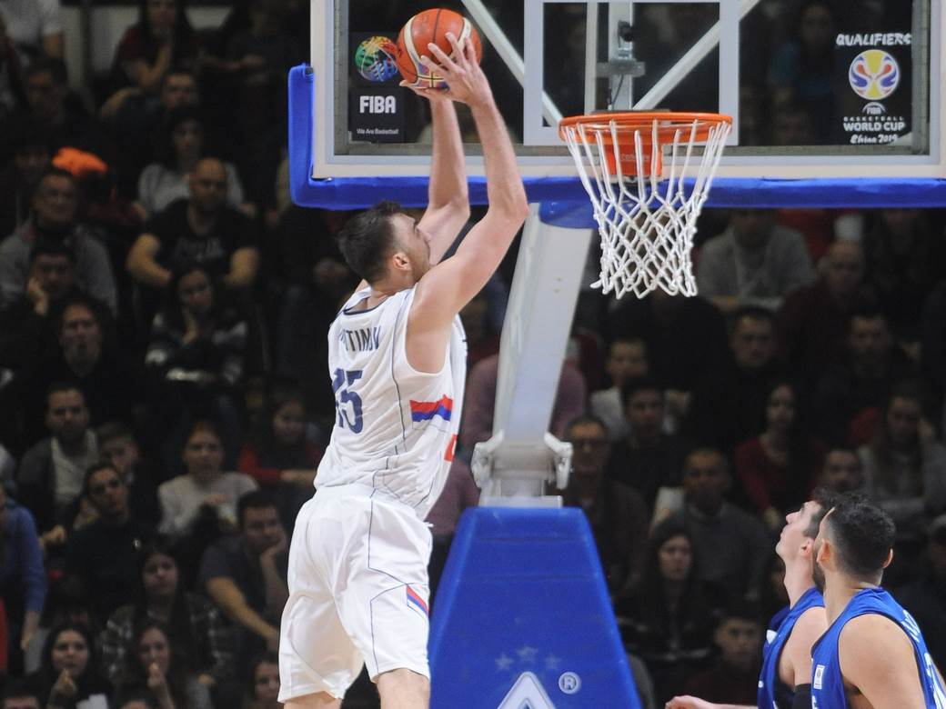  Zvezde CSKA jedva čekaju srpskog centra: Nikola se ovako oprostio od Grčke! 