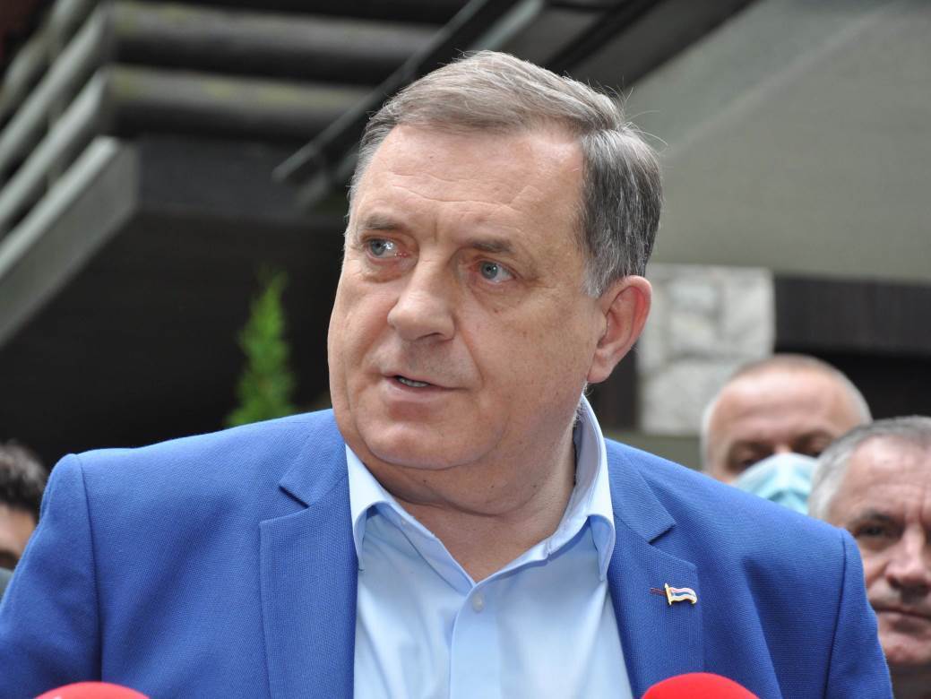  Dodik o dešavanjima u Crnoj Gori 