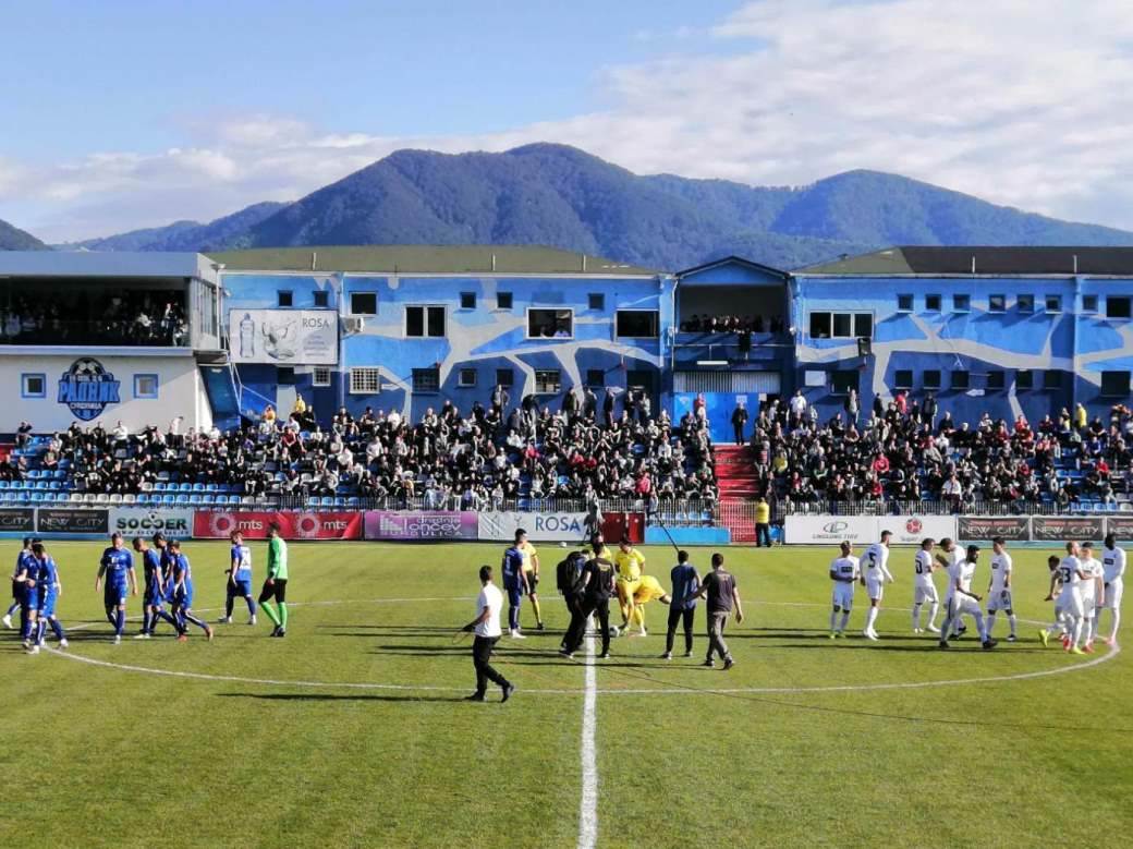  Partizan brani trofej: Asano dva puta u metu, za polufinale! 