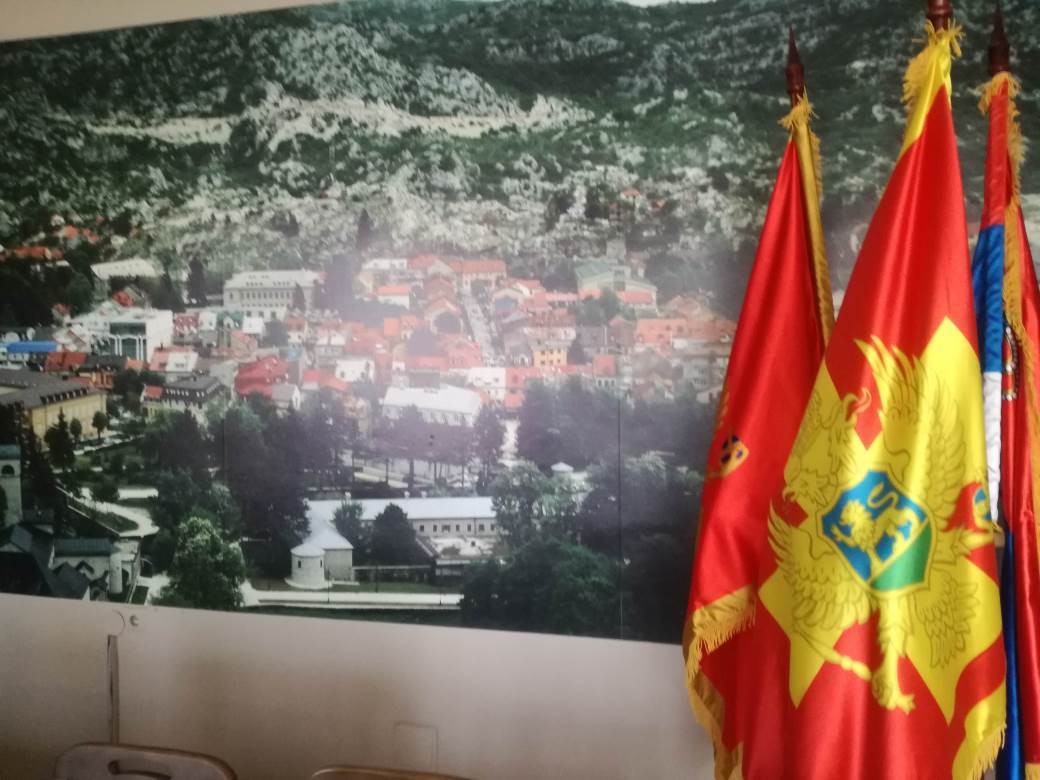  Pala odluka o policijskom času za Novu godinu: Relaksirane mjere za vrijeme praznika u Crnoj Gori 
