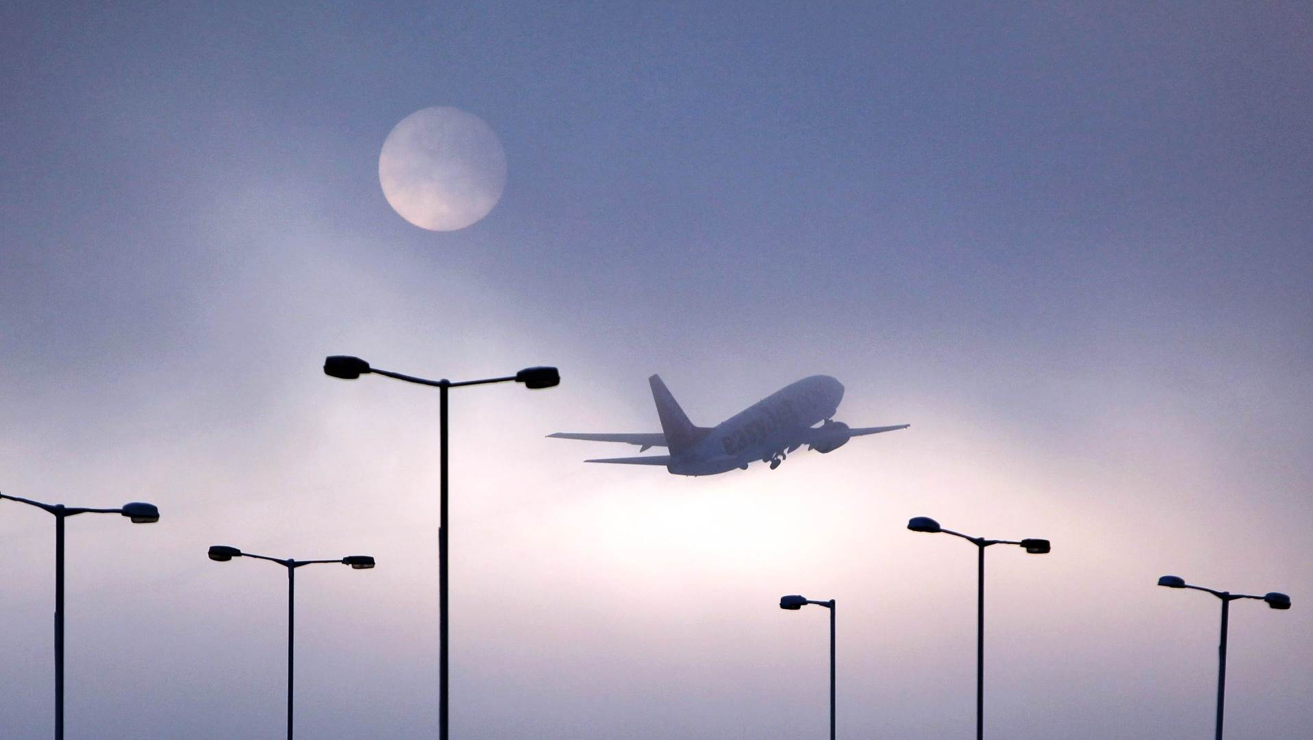  Aviokompanija prodaje dijelove umjetničke kolekcije 