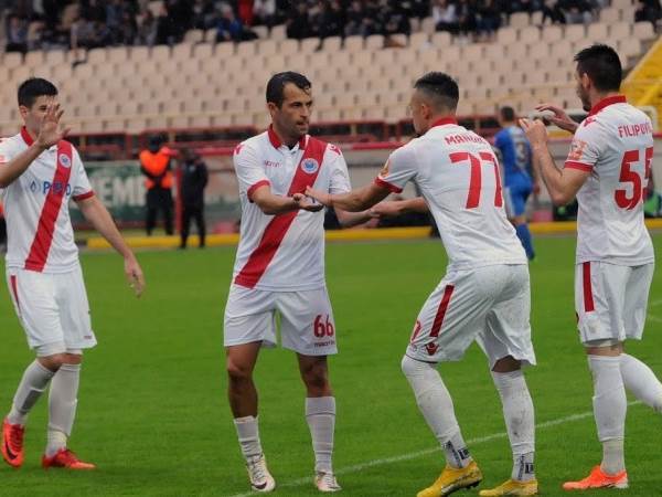 Edin Rustemović se zvanično razišao s FK Zrinjski 