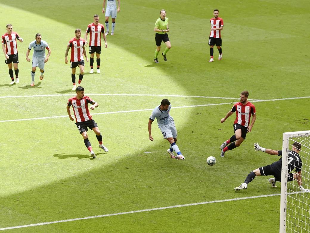  Dijego Kosta dao gol sa posvetom: "Nemam reči, neverovatan si!" Atletik Bilbao - Atletiko Madrid 1:1 