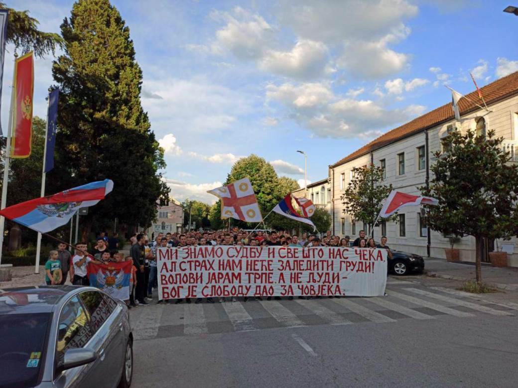  Crna Gora: Policija privela sveštenika Mirčetu Šljivančanina 
