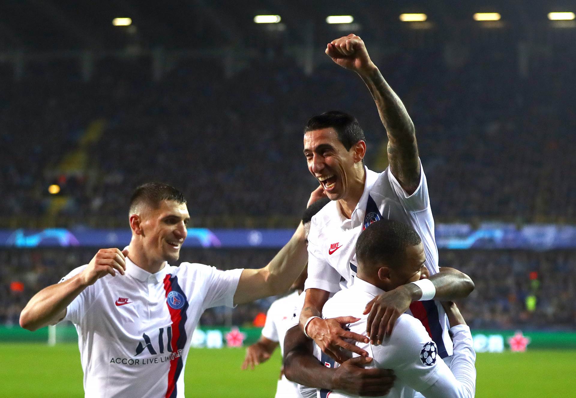  Tomi Menije prelazi u Borusiju Dortmund 