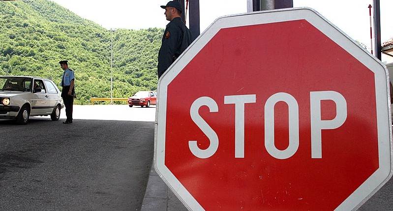  Gužve na granicama: Čeka se u Gradišci u Donjoj Gradini 