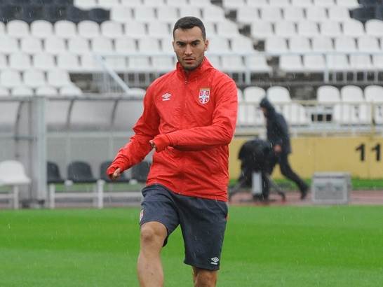  Odigrao jedan meč i već postao slobodan igrač: Gde će sada Ivan Obradović? 