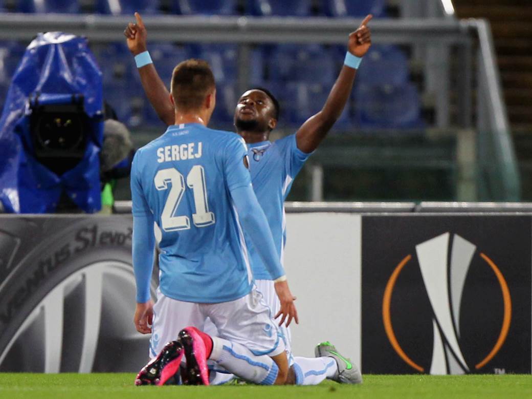  Ogenji-Edi-Onazi-Crvena-zvezda-pregovori-dosao-u-Zvezdu-ugovor-na-tri-godine 