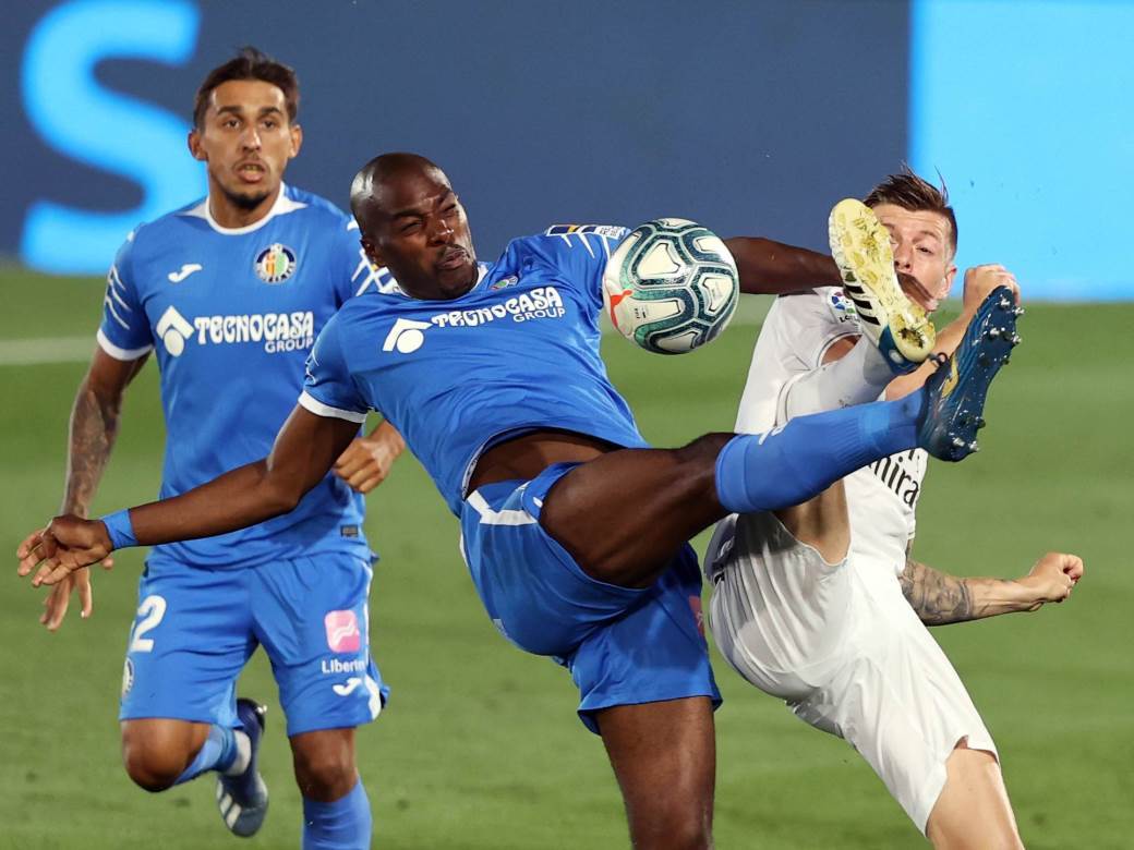  Tibo Kurtoa zakukao: Kako to igra Hetafe? Hoće da vas izbace sa terena! 