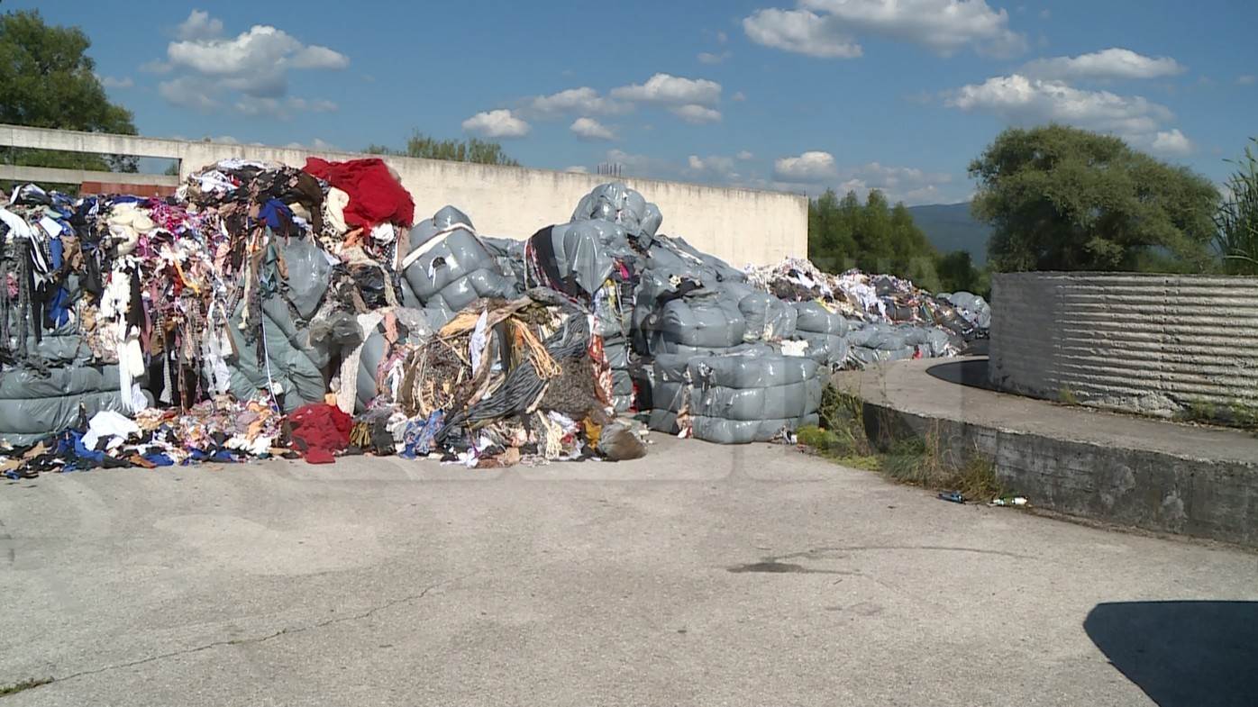  Sumnjivi otpad se misteriozno pojavio i u Bihaću 