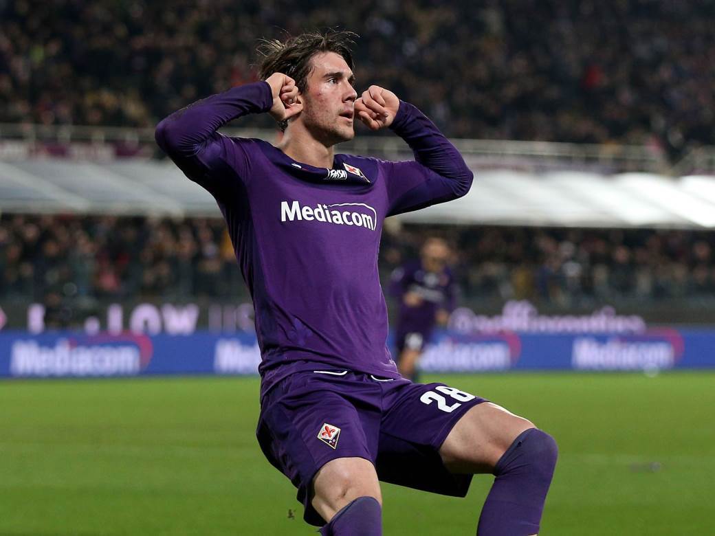  Dusan-Vlahovic-i-transfer-iz-Fioretnine-u-AC-Milan-Objavio-Di-Marzio-na-Twitteru 