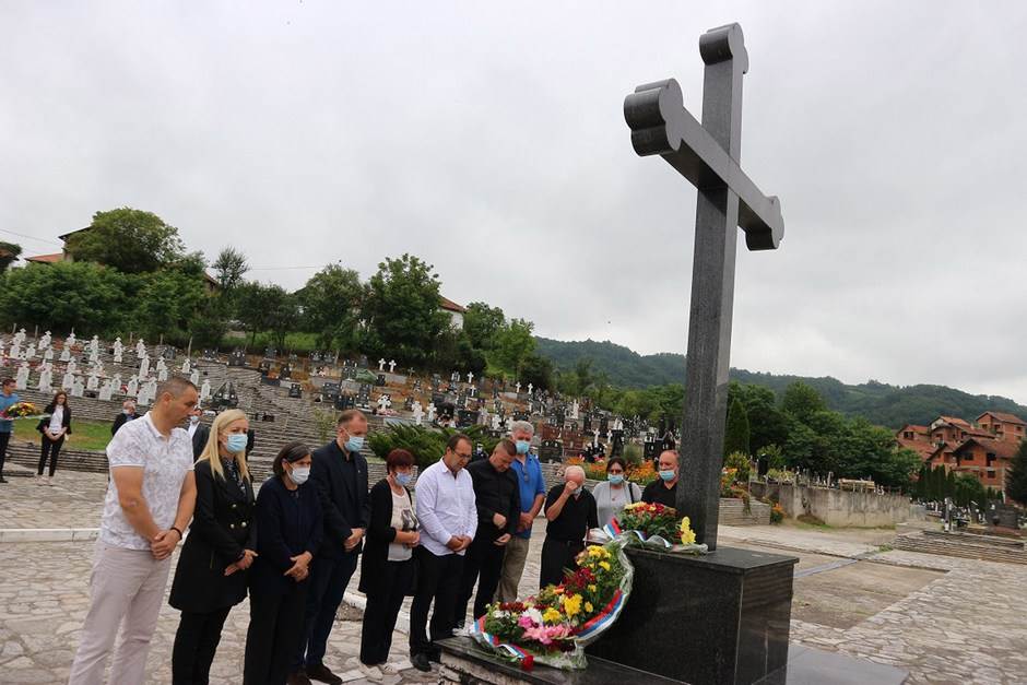  Obilježeno 28 godina od stradanja Srba na Petrovdan '92 
