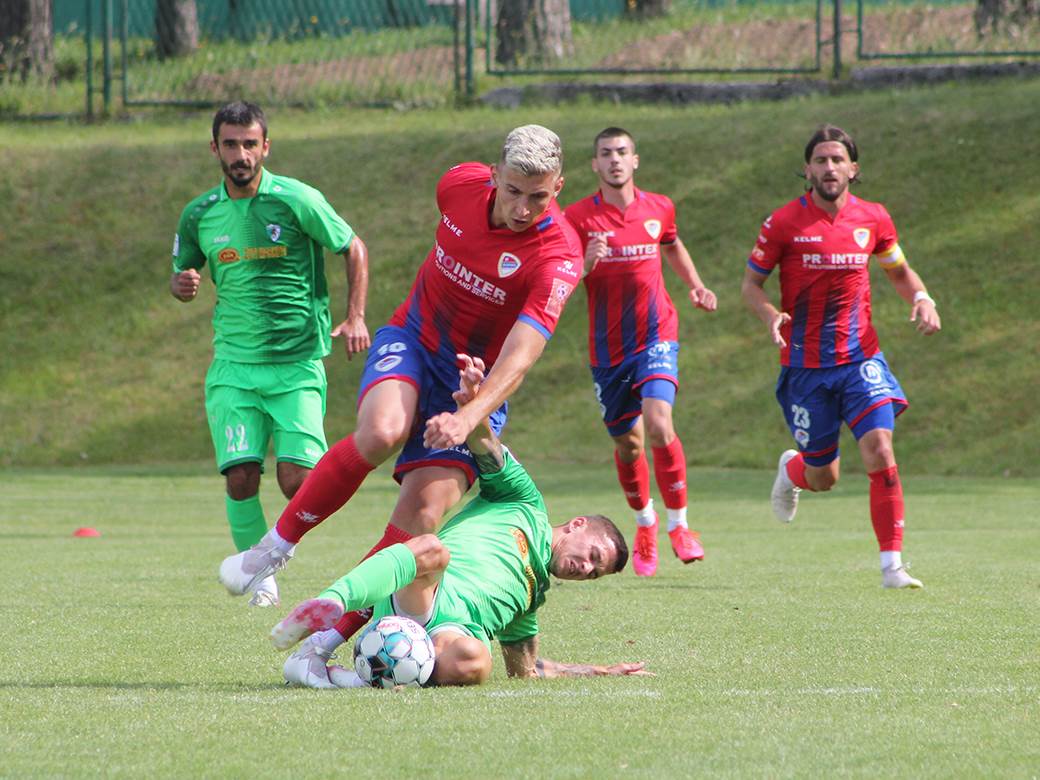 - MONDO/Bojan Jakovljević - MONDO/Bojan Jakovljević