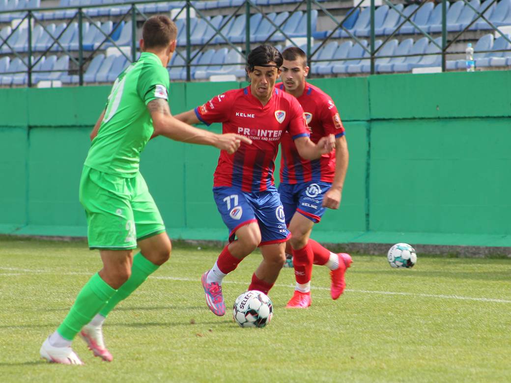 - MONDO/Bojan Jakovljević - MONDO/Bojan Jakovljević