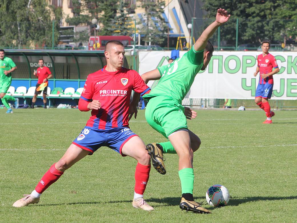 - MONDO/Bojan Jakovljević - MONDO/Bojan Jakovljević