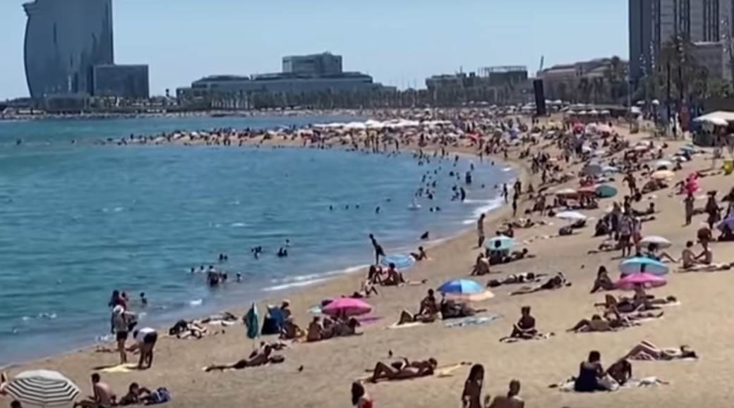  Broje mrtve, a plaže im krcate: Totalno ludilo u Barseloni, pogledajte! 