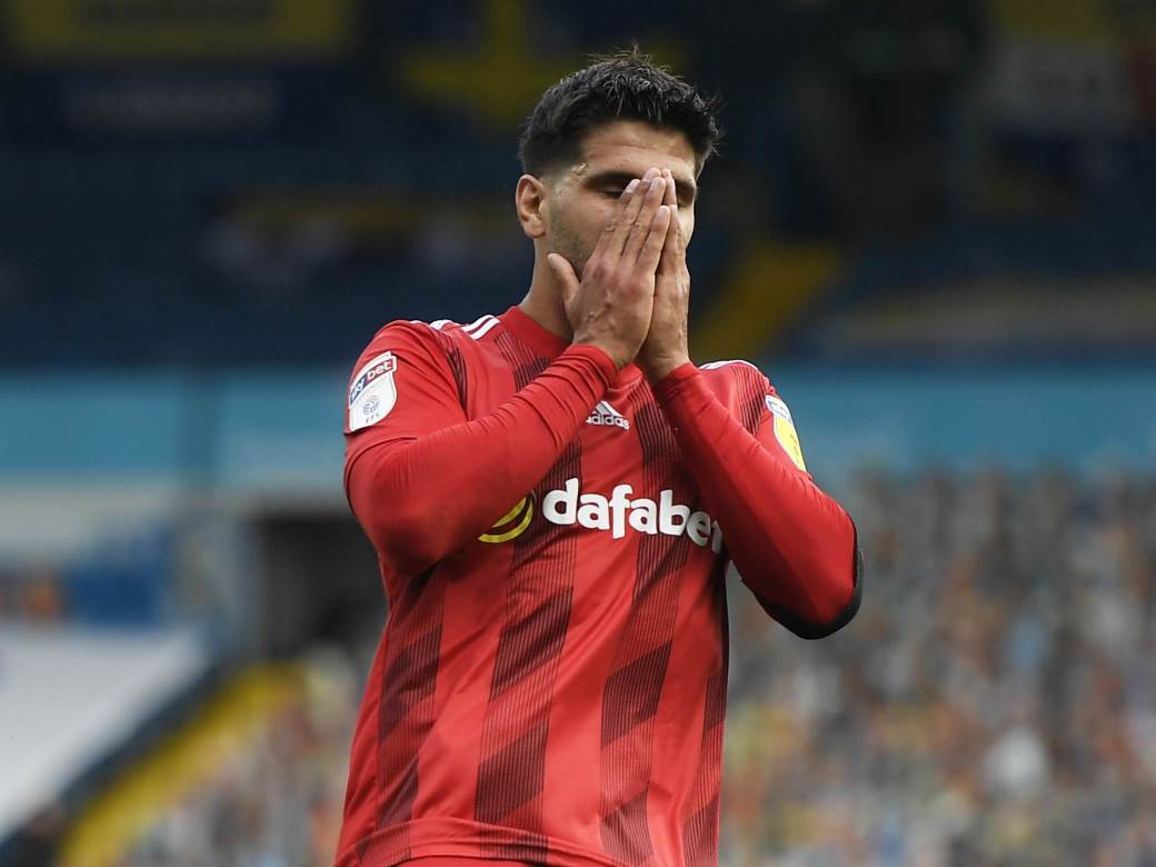  Fulam strepi zbog Aleksandra Mitrovića: Samo da istrči na Vembli! 