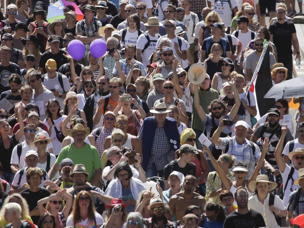 berlin, antimaskeri, protest