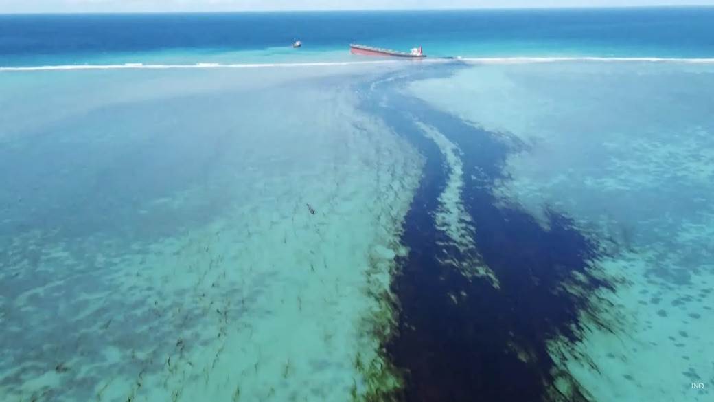  Ekološka katastrofa: Proglašeno vanredno stanje, naftna mrlja preti okeanu 