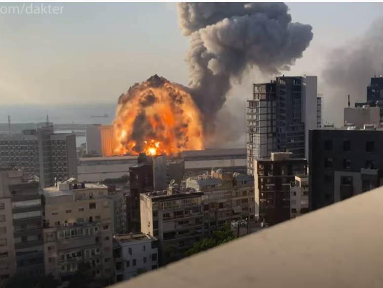  Usporeni snimak užasa: Katastrofalna eksplozija u Bejrutu snimljena u 4K rezoluciji 