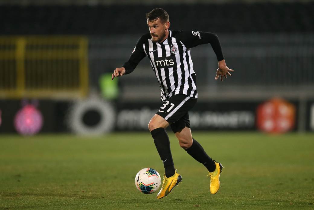  Rajko-Brezancic-izjava-Partizan-Javor-4-0-Novi-Pazar-sramota-vjerujem-u-ekipu-Superliga 