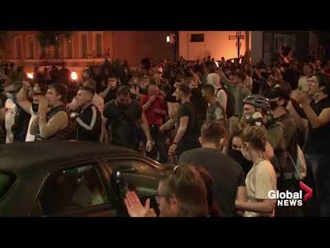  Neredi iz Belorusije se prelili i u Ukrajinu: Ponovo na desetine uhapšenih (video) 