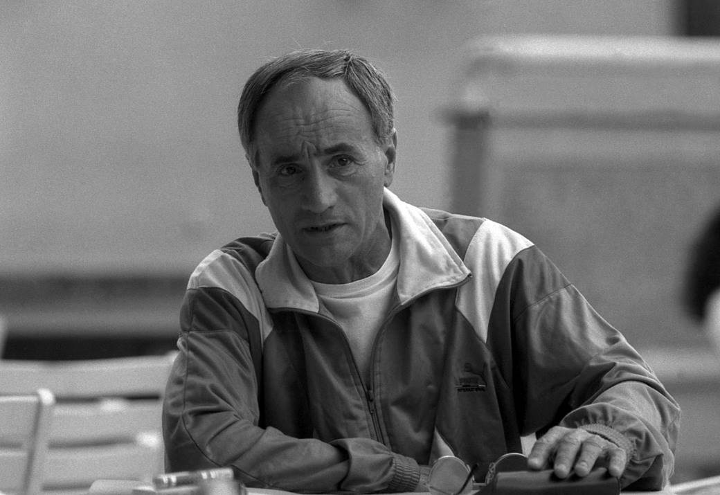  Vladica Popovic Odlazak legende: Vodio Borac, sa Zvezdom bio prvak svijeta, a odbio Pabla Eskobara 