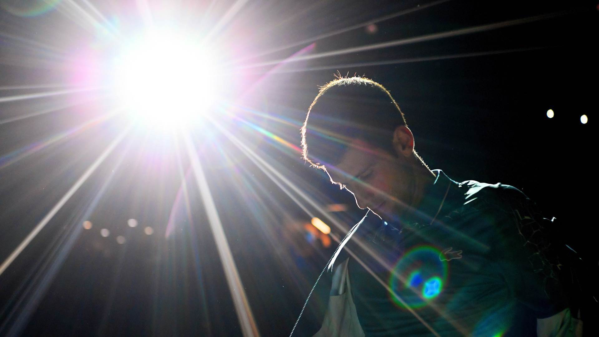  Novak-Djokovic-poruke-na-drustvenim-mrezama-Navijaci-Federera-i-Nadala-besni-FOTO 