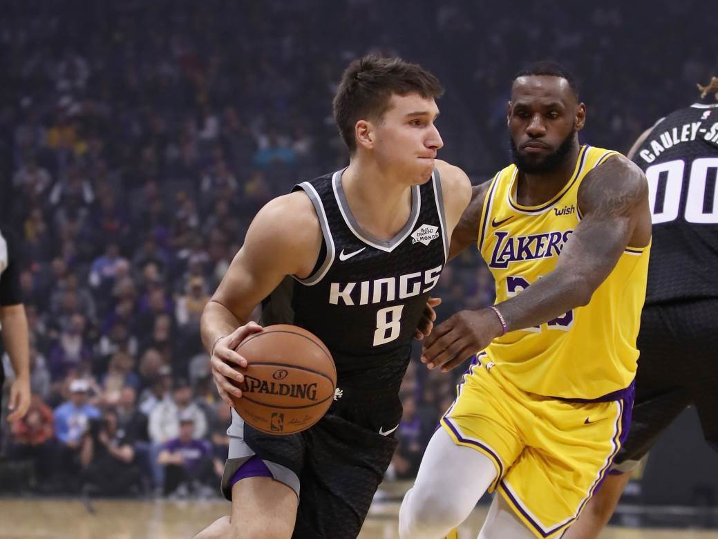  Bogdan Bogdanović se nameće Lejkersima: Zašto je baš on rešenje za Lebronov napad na prsten? 