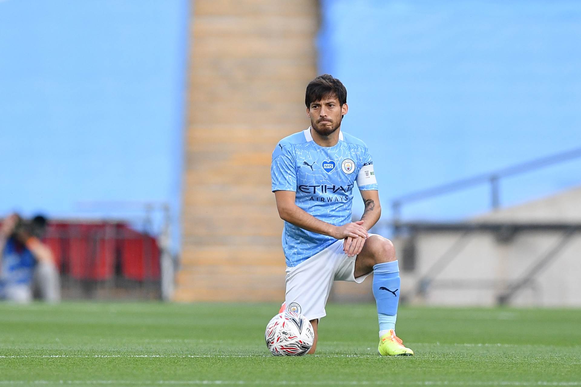  Sportski direktor Lacija besan na Davida Silvu: Jedna rečenica je bila dovoljna da kaže sve  