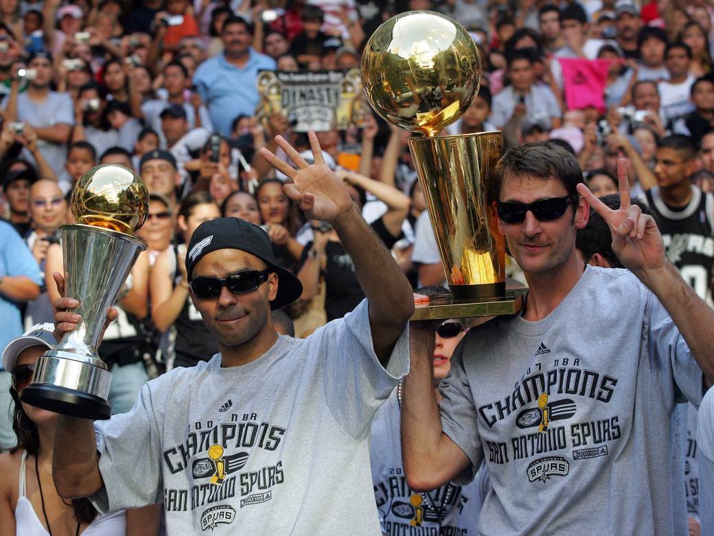  Nasljednik-Vlade-Divca-NBA-legenda-Brent-Ber 