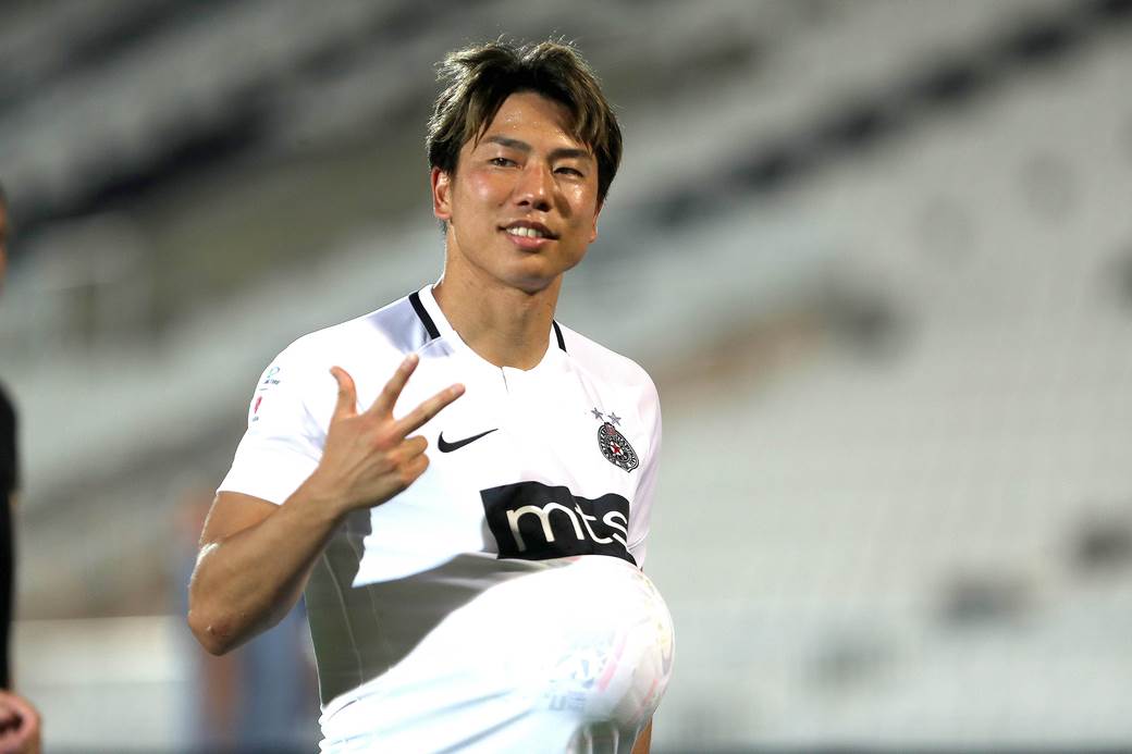  Takuma Asano poslije tri gola za Partizan - Mogu bolje 
