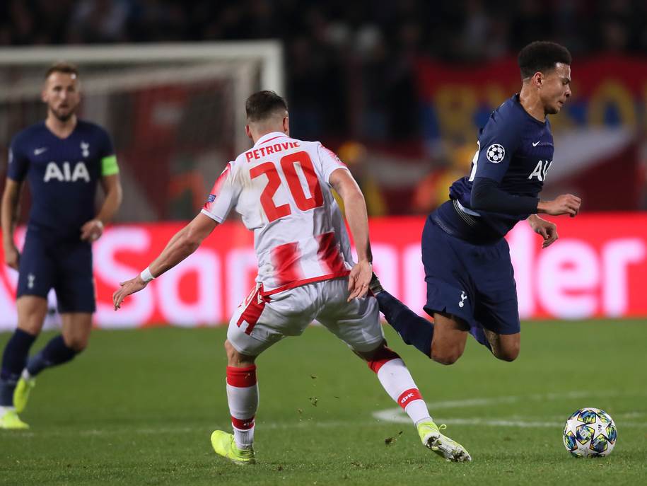  Crvena zvezda nema predstavnika: Igrači Reala i Barselone u timu najgorih Lige šampiona! 