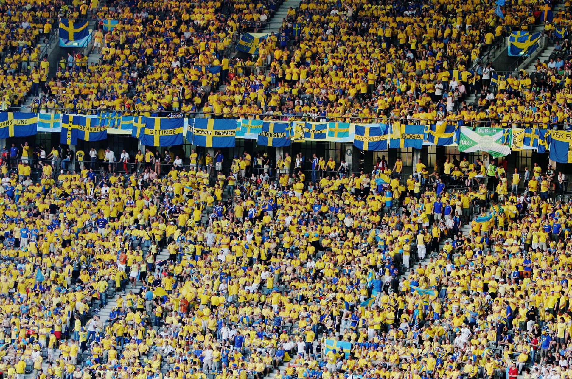  Šveđani vraćaju navijače na stadione 