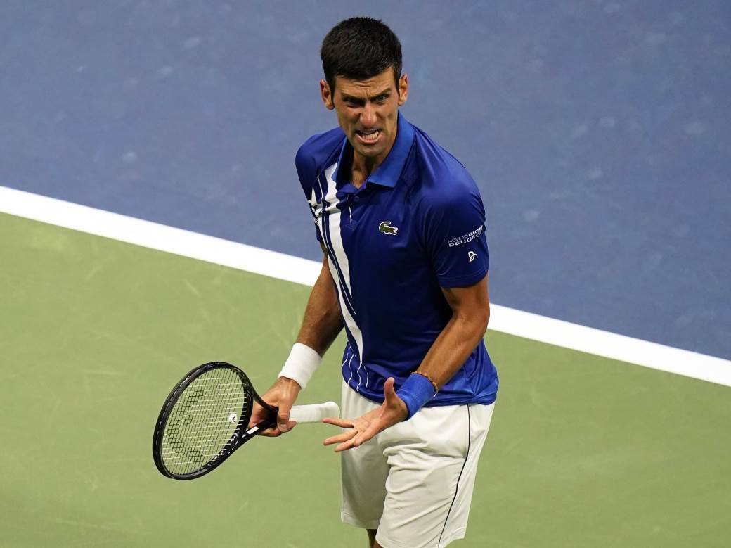  Novak-Djokovic-ce-oboriti-rekord-Rodzer-Federer-diskvalifikovan-US-open-kritike-novinar 