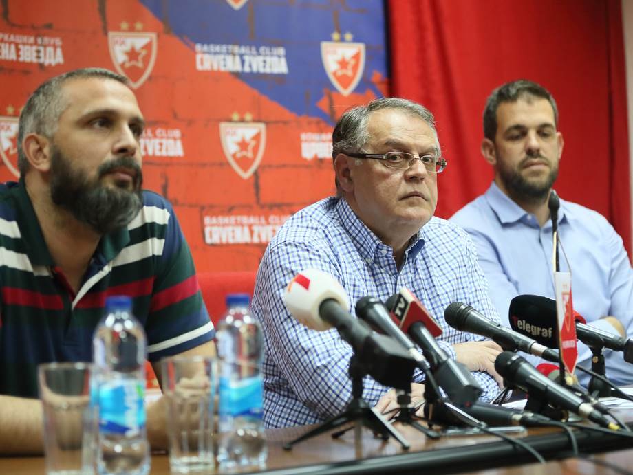  Saopštenje KK Crvena zvezda o smrti Majkla Odža 