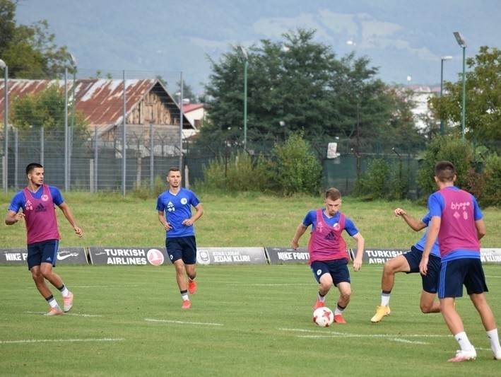  "Zmajići" testirani na koronu, optimizam pred Vels U-21 reprezentacija BiH 