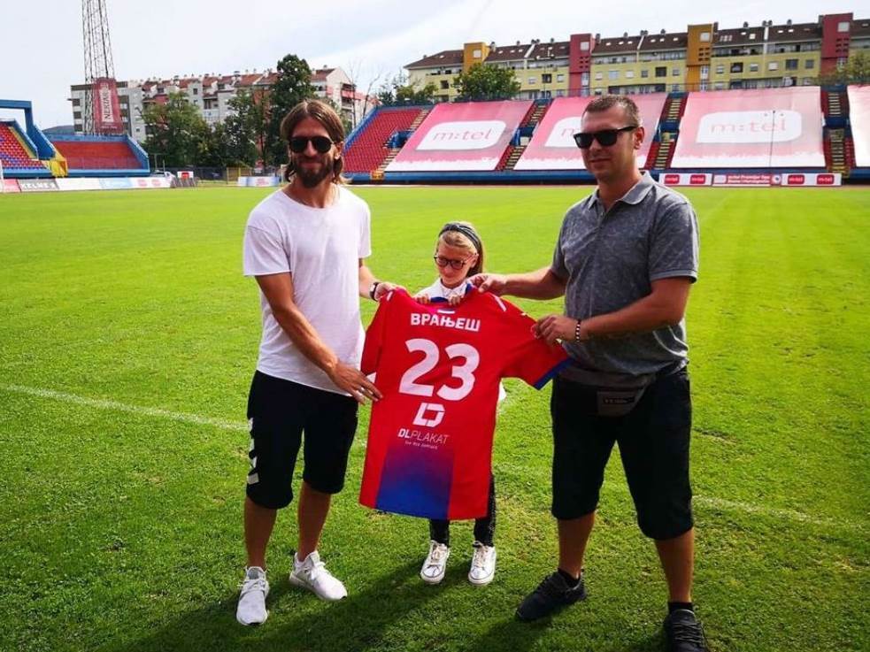  Stojan Vranješ, poklon dres FK Borac za snimak gola protiv Sutjeske 