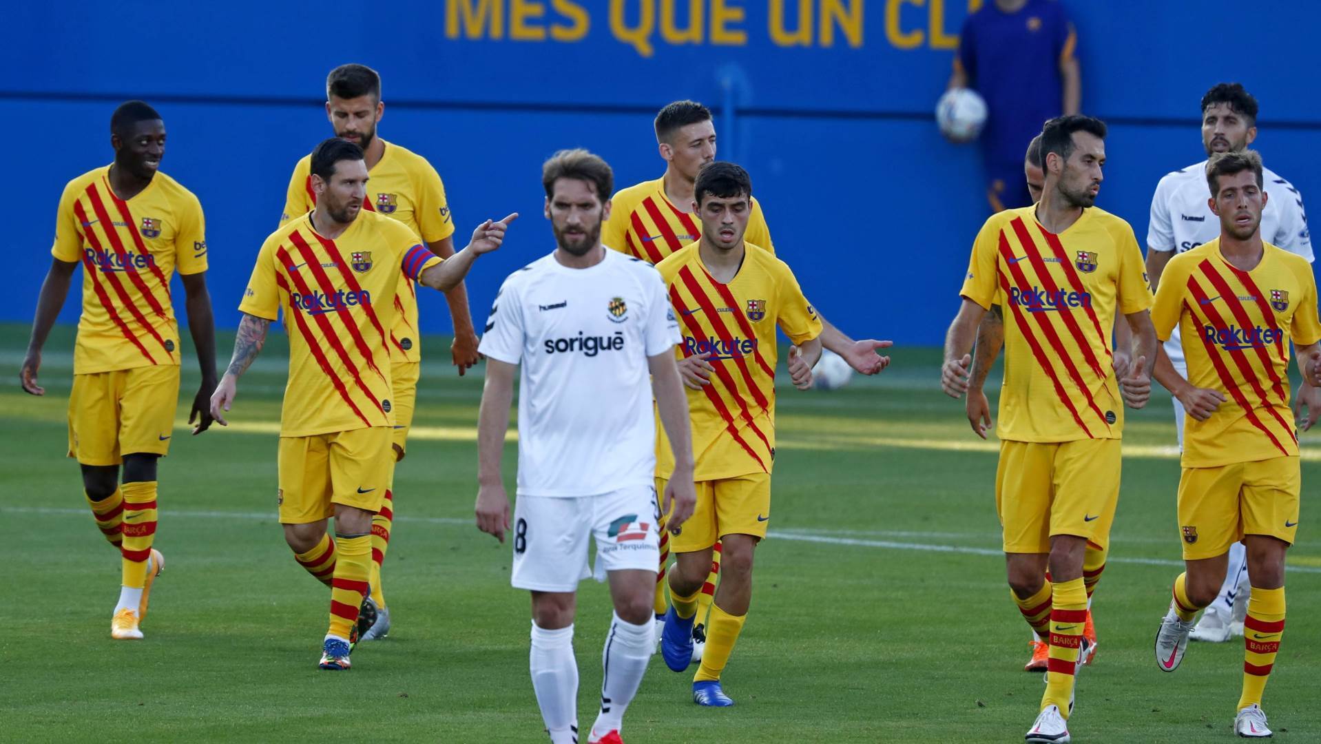  Lionel-Mesi-utakmica-Barselona-Ronald-Kuman 