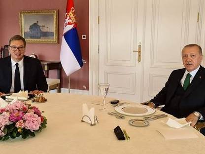  Vučić nakon sastanka sa Erdoganom: "Razgovarali smo o tri važne teme" 
