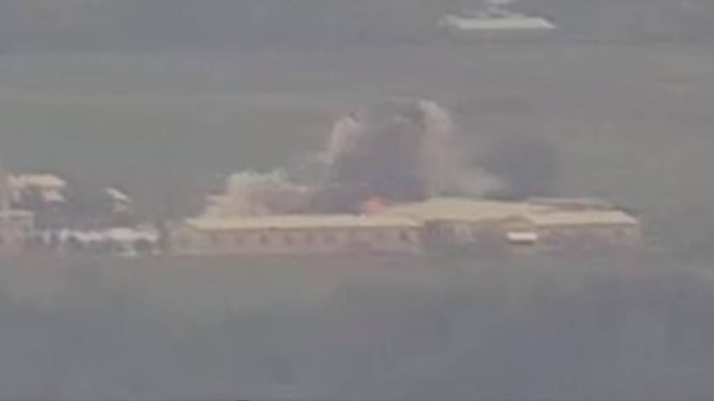  Velika ofanziva Jermenije: Poginulo 200 Azerbejdžanaca! Uništena kasarna i skladišta nafte i maziva! VIDEO 