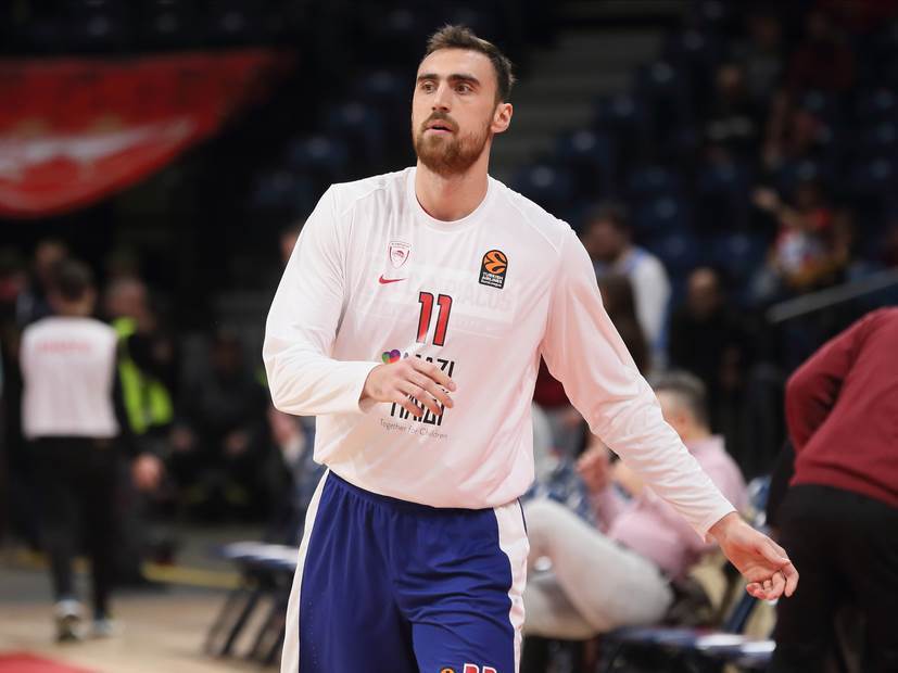  Nikola-Milutinov-CSKA-prica-o-koroni 