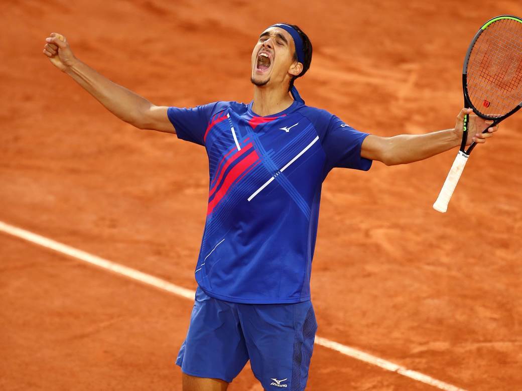  Nestvarno je, svi znamo da je Novak najbolji na svetu: Sonego pobedio Novaka, pa mu klecala kolena  