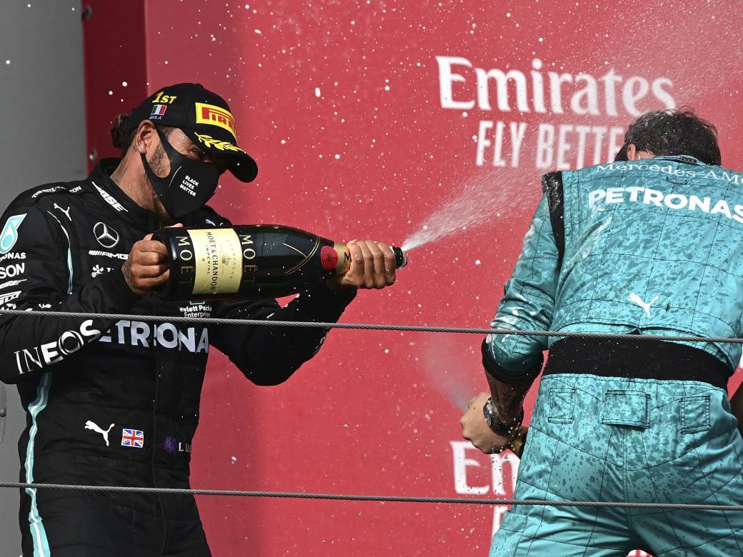  formula-1-imola-luis-hamilton-pobedio-mercedes-sampion 