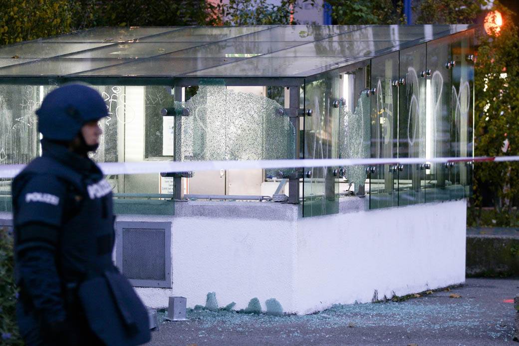  Novi detalji napada u Beču: Teroristu razotkrio lični predmet, policija saznala sve 